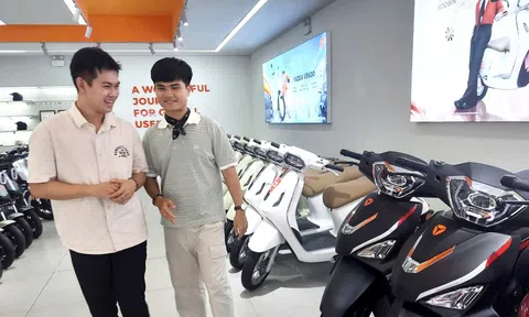 Nhà sản xuất đua mở rộng đầu tư, thị trường xe máy điện sôi động