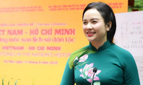 Khai mạc chuỗi hoạt động kỷ niệm 80 năm Cách mạng Tháng Tám và Quốc khánh 2-9 tại Phủ Chủ tịch