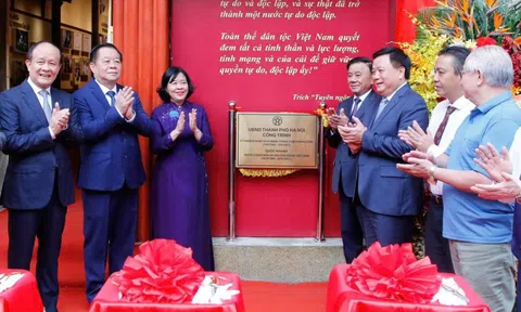 Hà Nội gắn biển công trình 48 Hàng Ngang, nơi Bác Hồ viết Tuyên ngôn độc lập