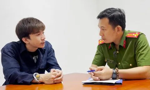Ca sĩ Chi Dân bị truy tố, hé mở lời rủ rê 4 bạn nhậu dùng ma túy