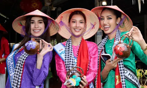 Dàn hoa hậu quốc tế mặc bà ba, quấn khăn rằn trải nghiệm cuộc sống miền Tây