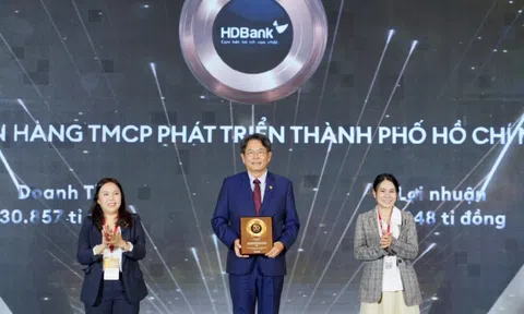 HDBank vào Top 50 doanh nghiệp niêm yết tiêu biểu nhất 2025
