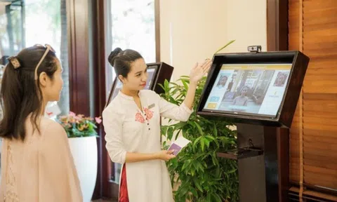 Tác động của chatbot trong quản trị dịch vụ khách sạn - nhà hàng đến sự hài lòng và lòng trung thành của khách hàng