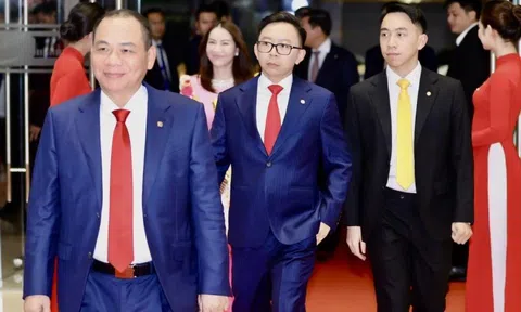 'Sóng' F2 càn quét thị trường 2025: 'Người thừa kế' của các tỷ phú Phạm Nhật Vượng, bầu Hiển, bầu Thụy... đồng loạt ra trận, tài sản gia tộc tăng vọt