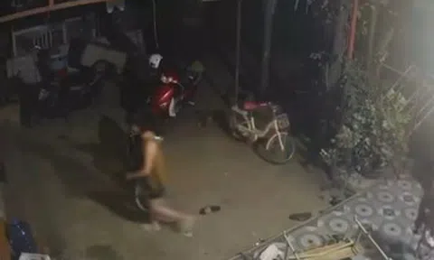 Khống chế đối tượng dùng kiếm đâm em dâu, tấn công lực lượng công an