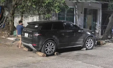 Điều tra vụ việc ô tô tông xe máy, bỏ chạy rồi tiếp tục gây tai nạn