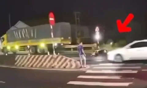 Xác minh vụ tài xế ô tô rời đi sau tai nạn khiến một người tử vong