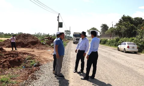 Tỉnh Lâm Đồng “điểm tên” những đơn vị làm chậm tiến độ thi công Quốc lộ 28B