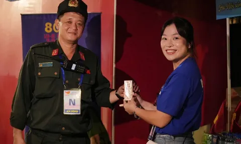 Vinamilk cùng Việt Nam rực rỡ trong ngày hội non sông