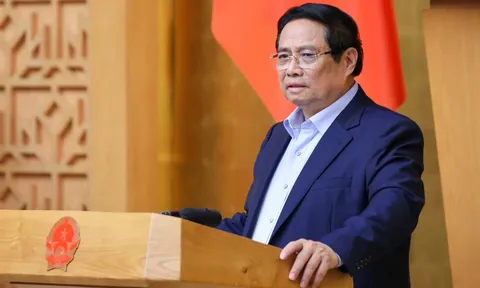 Thủ tướng: Không để thao túng thị trường vàng, làm rõ có hay không thổi giá chứng khoán