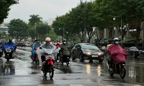 Hôm nay TP HCM mưa dai dẳng, vì sao?