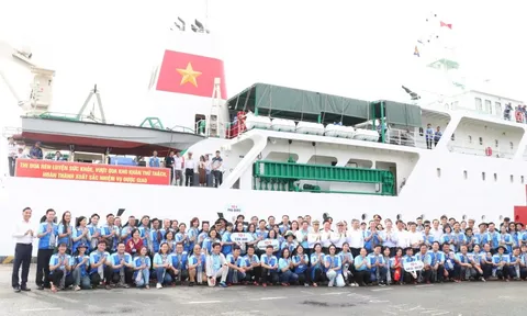 TP HCM tổ chức đoàn đi thăm các đảo Tây Nam