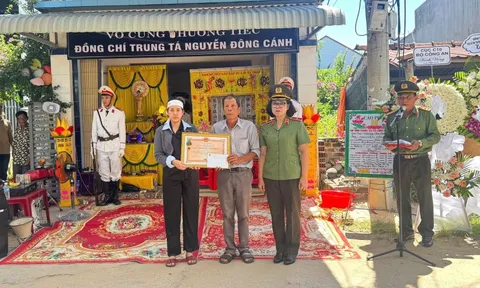 Phát động phong trào noi gương Trung tá Nguyễn Đông Cánh