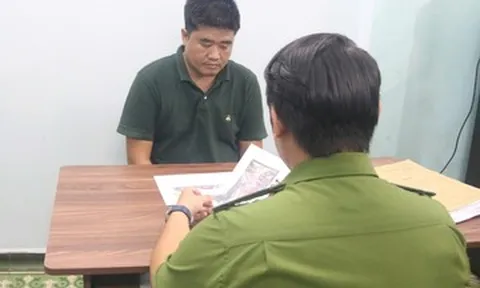 Công an TPHCM bắt khẩn cấp tài xế ô tô hành hung người lớn tuổi giữa phố
