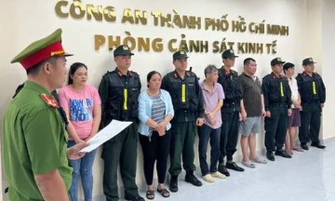 Công an TPHCM phá đường dây buôn lậu quy mô từ Trung Quốc về, bắt 5 đối tượng