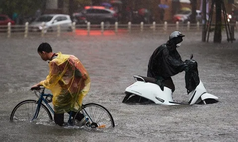Ngày mai, miền Bắc và Hà Nội tiếp tục mưa to đến rất to
