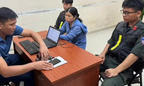 Bắt tạm giam Nguyễn Thị Hoa Hường