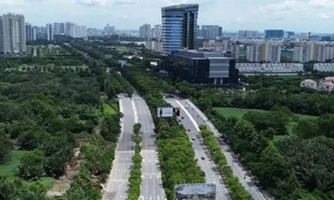 Từ 'giấc mơ' đến hiện thực, TPHCM biến 5,8km vỉa hè thành làn riêng cho xe đạp