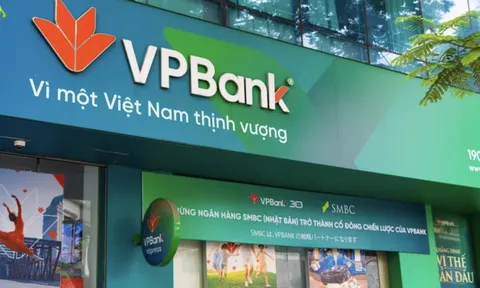Một ngân hàng lãi kỷ lục, thu nhập bình quân nhân viên mua được hơn 2 chỉ vàng/tháng