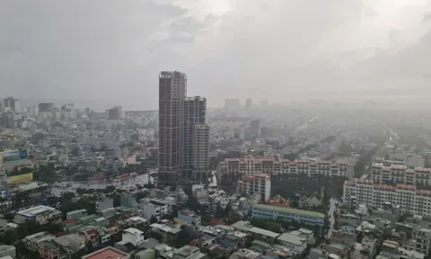 Đà Nẵng mưa lớn diện rộng, cảnh báo nguy cơ lũ quét và ngập úng