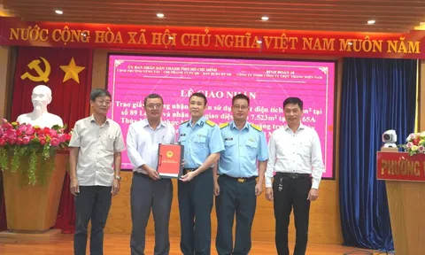 Bộ Quốc phòng bàn giao hơn 7.500 m2 đất cho phường Vũng Tàu để làm dự án