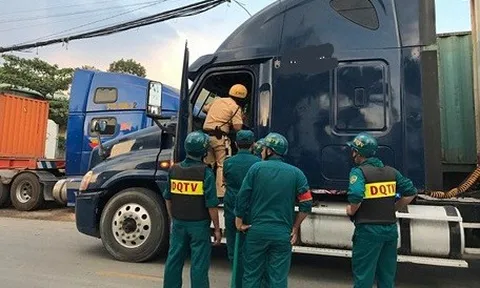 Tài xế xe container dương tính với ma túy bị phạt 59,9 triệu đồng cho nhiều lỗi vi phạm