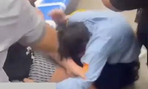 Khởi tố người hành hung nhân viên bảo vệ tàu Metro số 1 TPHCM