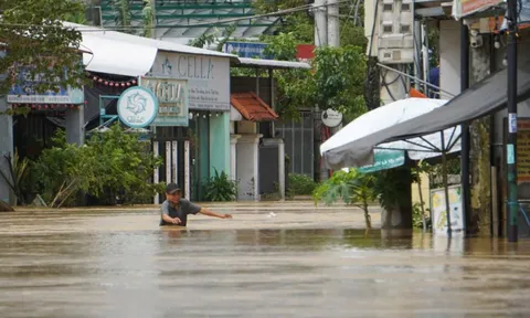 Họp với Thủ tướng Chính phủ, Đà Nẵng nêu con số đáng lo về thiệt hại do mưa lũ