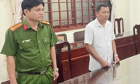 Công an Vĩnh Long bắt tạm giam ông Huỳnh Điền Hiếu Trung