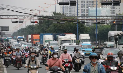 TP HCM: Công an xã, phường "chia lửa" cùng CSGT để giảm ùn tắc giao thông