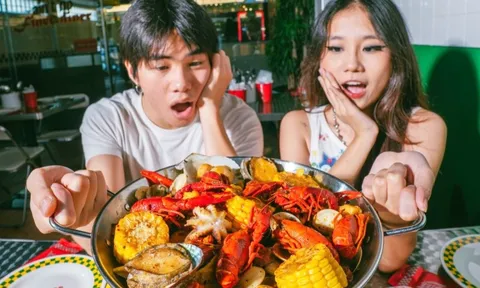 Nhà hàng Bãi Tôm đóng cửa: Khi quảng bá rầm rộ khó cứu nổi món ăn