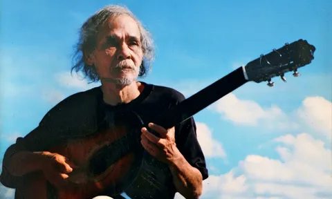 Tiễn biệt thi sĩ ‘Hoàng tử bé’ Nguyễn Quang Tấn