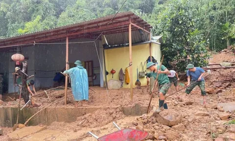 Đà Nẵng tiếp tục mưa lớn, nước sông dâng trở lại