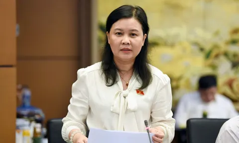 Góp ý dự thảo văn kiện Đại hội XIV của Đảng: Hệ thống pháp luật cần một "đường cao tốc số"