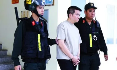 Bắt tạm giam chồng của ca sĩ Đoàn Di Băng