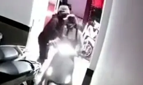 Sàm sỡ, quấy rối tình dục có thể bị phạt tới 8 triệu đồng