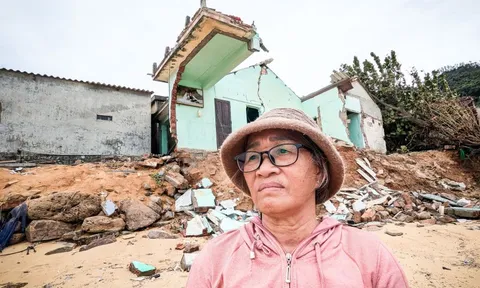 Thanh thiếu nhi TP.HCM gói ghém ân tình, gửi trao đồng bào tả tơi nơi tâm bão