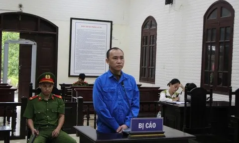 "Nổ” quen Chánh án TAND TP HCM, thợ làm giày chiếm đoạt 645 triệu đồng