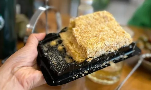 Bánh Napoleon 'đế vương' khiến khách xếp số thứ tự 2.000, chờ 20 ngày