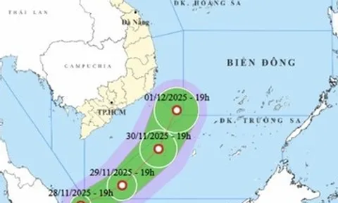 Vì sao áp thấp nhiệt đới sắp vào Biển Đông lại độc lạ?