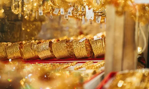 Vì sao giá vàng bất ngờ bật tăng?