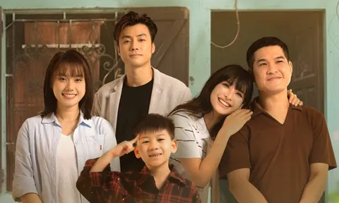 Đạo diễn ‘Đi giữa trời rực rỡ’ bắt trend làm phim ngắn nhưng không phải ngôn tình