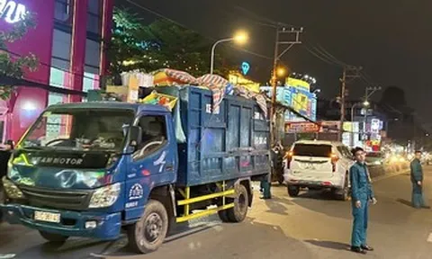 3 xe va chạm liên hoàn tại cửa ngõ TPHCM, một phụ nữ tử vong