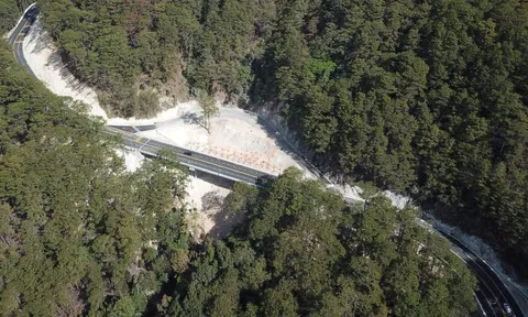 Cấm lưu thông trên đèo Prenn vào trưa mai, ngày 8-12