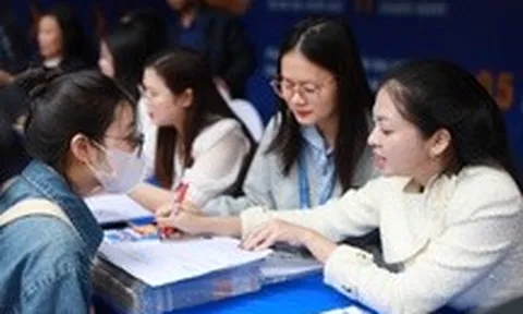 Chương trình Tư vấn tuyển sinh - hướng nghiệp 2026: Trải dài 15 tỉnh thành, hàng loạt đổi mới