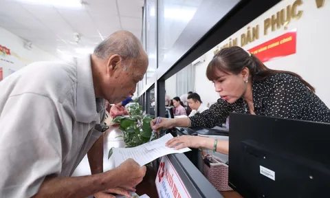 TPHCM sắp xếp lại gần 2.000 công chức thừa - thiếu ra sao?