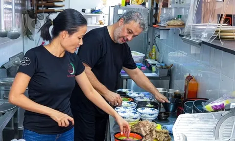 Sẽ có một ông Tây nấu phở bò truyền thống ở Ngày của phở