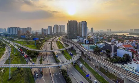 Mở đường cho TP HCM tăng tốc, vươn tầm: Không xin tiền, chỉ xin cơ chế