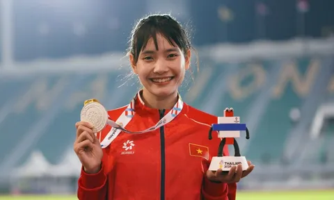 Ngắm nhan sắc tỏa nắng của gương mặt trẻ điền kinh Việt Nam