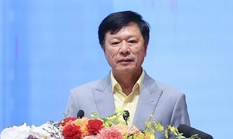 Địa ốc Hoàng Quân phát hành 50 triệu cổ phiếu hoán đổi cho 4 chủ nợ